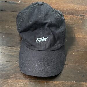 Nike Classic Black Hat